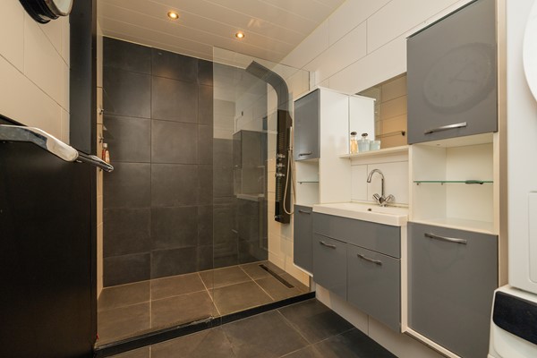 Medium property photo - Delflandseweg 235, 3119 XW Schiedam